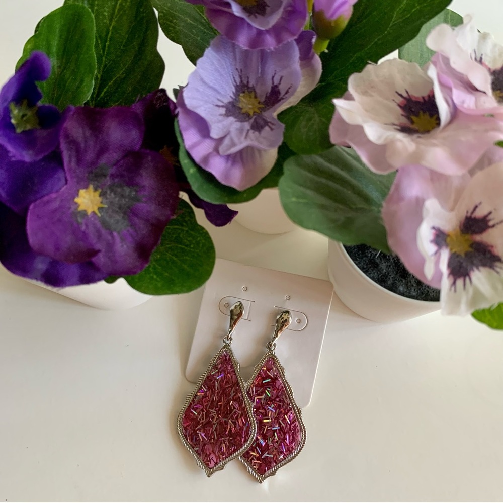 Pink Diamond Earrings ♦️💓